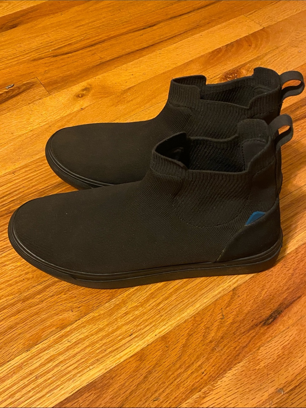 Vessi Uptown Chelsea Size W 8 in Black Like New Worn Twice